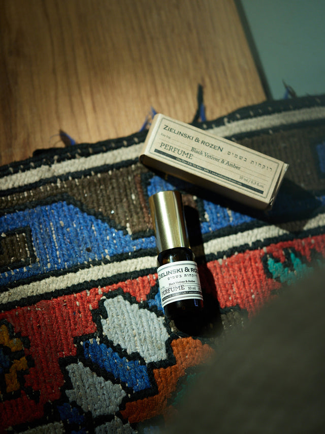Perfume Black Vetiver, Amber