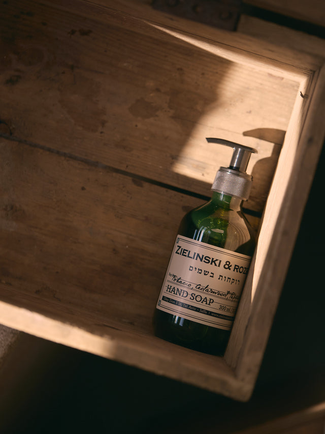 Liquid soap Tobacco, Cedarwood, Pepper (300 ml)