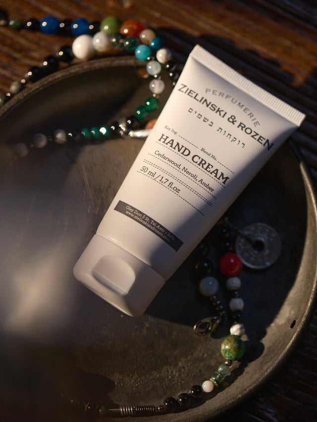 Hand cream Cedarwood, Neroli, Amber (50 ml)