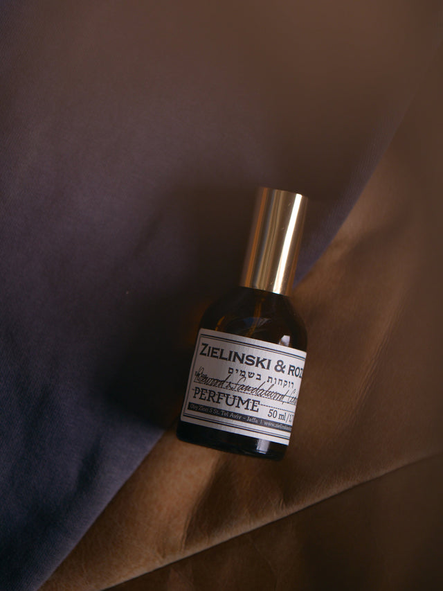 Perfume Rosewood, Sandalwood, Cedarwood