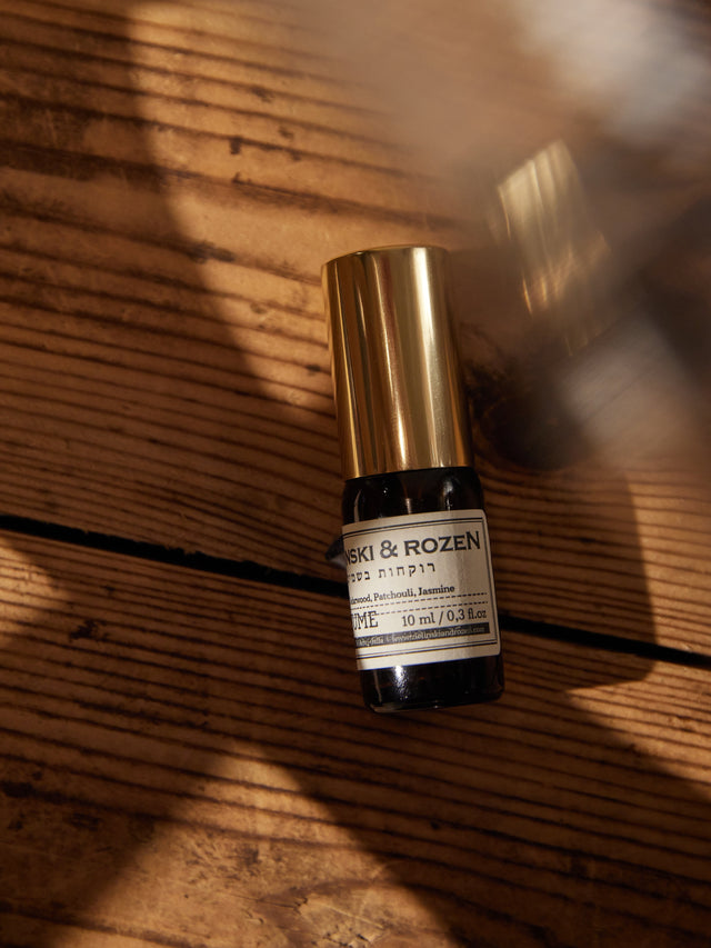 Perfume Cedarwood, Patchouli, Jasmine