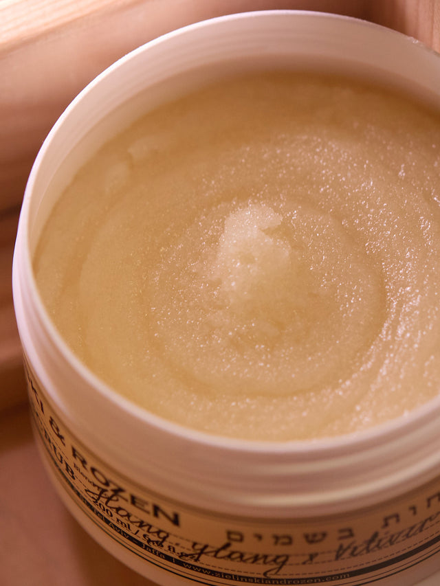 Body scrub Ylang-Ylang & Vetiver, Amber (200 ml)