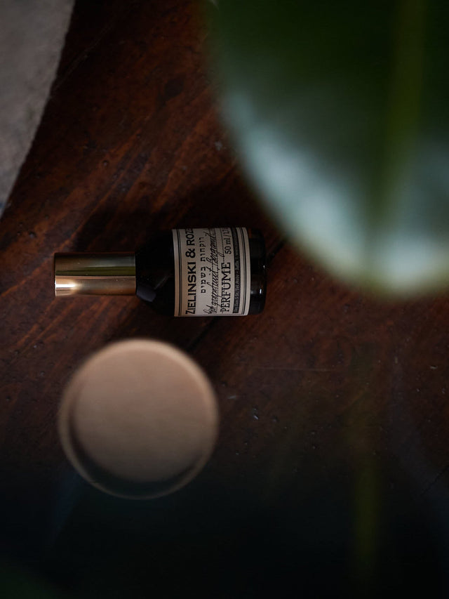 Perfume Red Grapefruit, Bergamot, Amber