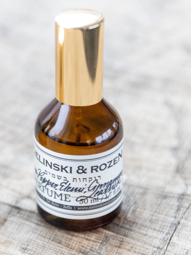 Perfume Pink Pepper, Elemi, Cinnamon, Leather