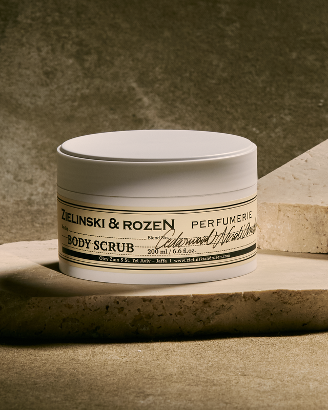 Body scrub Cedarwood, Neroli, Amber (200 ml)