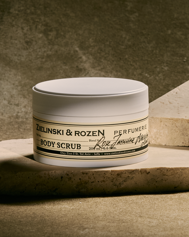 Body scrub Rose, Jasmine, Narcissus, Musk (200 ml)