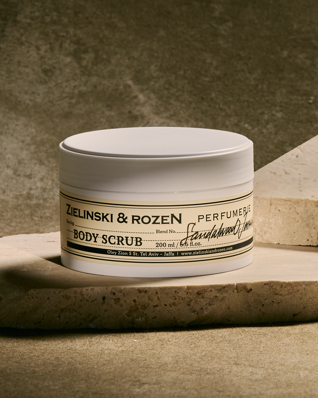 Body scrub Sandalwood, Jasmine (200 ml)