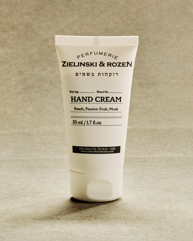 Hand cream Peach, Passion fruit, Musk (50 ml)
