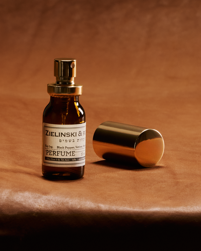 Perfume Black Pepper, Vetiver, Neroli, Amber