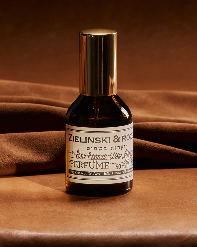Perfume Pink Pepper, Elemi, Cinnamon, Leather