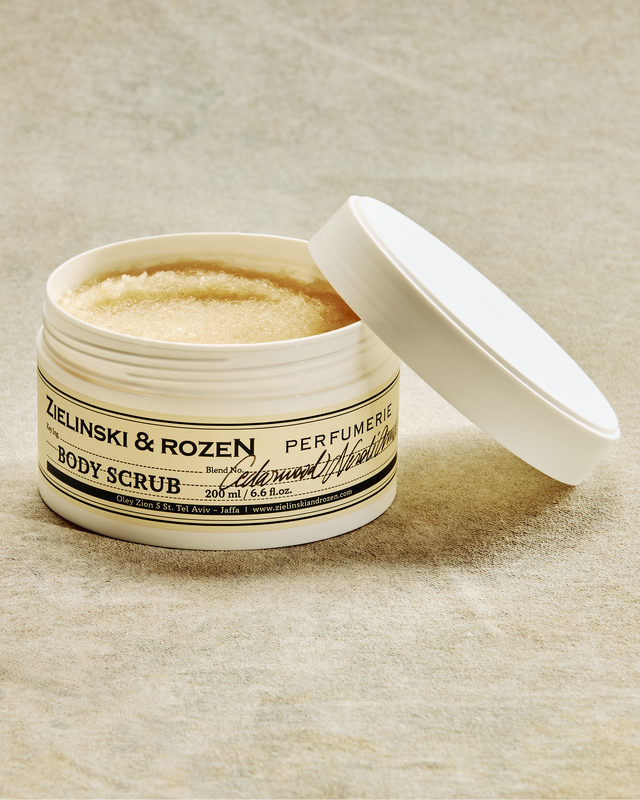 Body scrub Cedarwood, Neroli, Amber (200 ml)