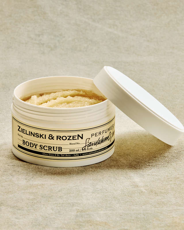 Body scrub Sandalwood, Jasmine (200 ml)