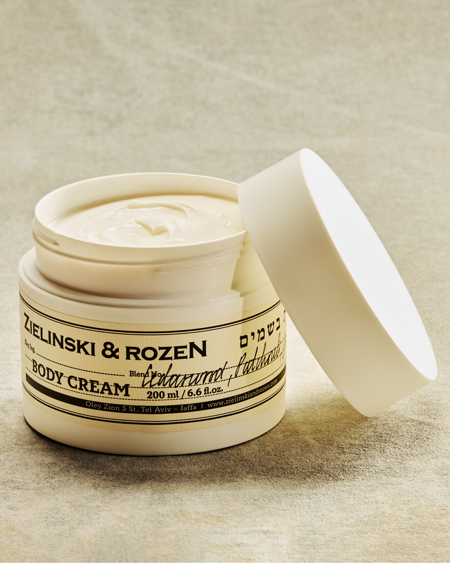 Body cream Cedarwood, Patchouli, Jasmine (200 ml)