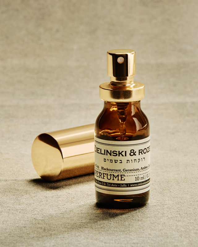 Perfume Blackcurrant, Geranium, Amber, Leather