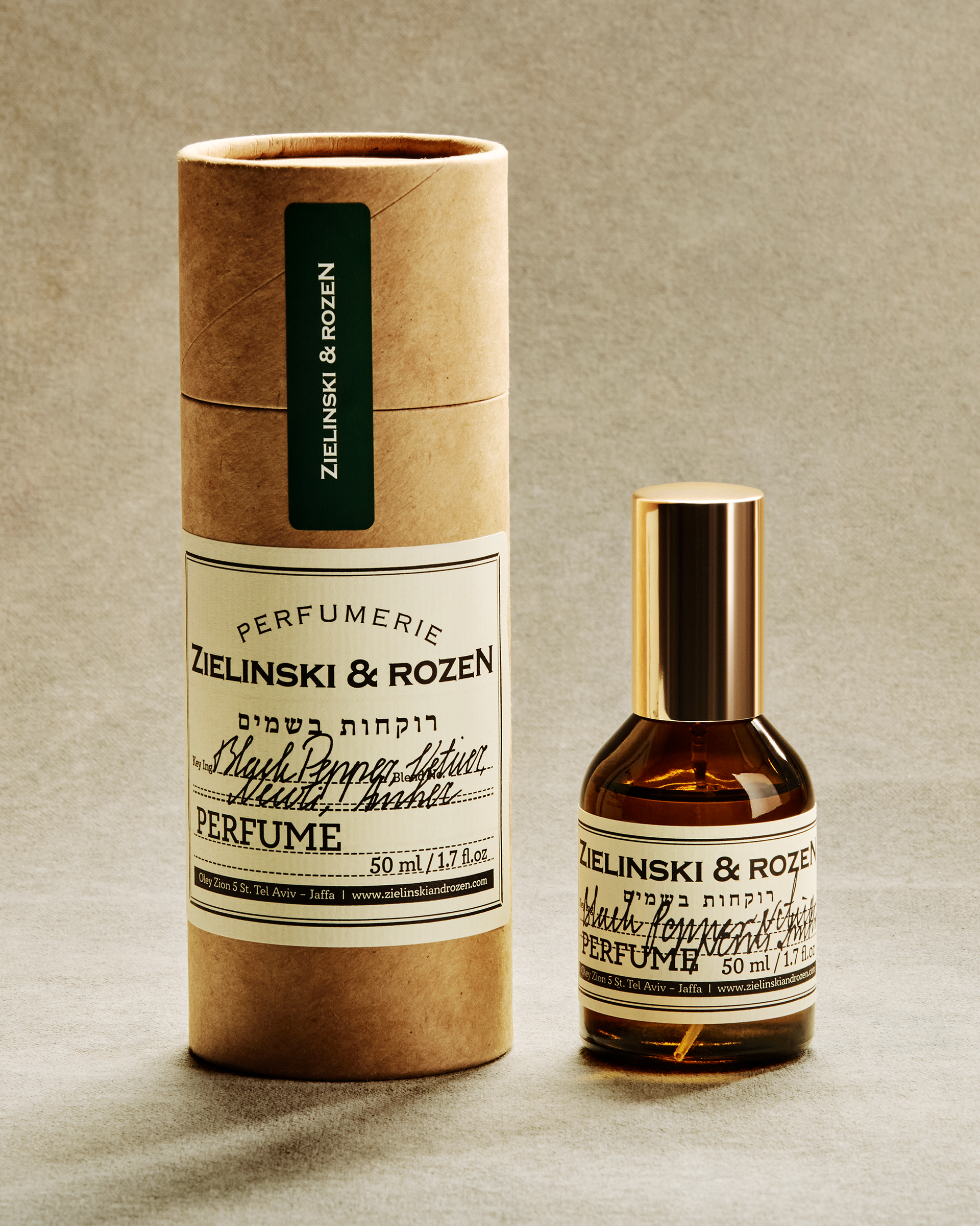 Perfume Black Pepper, Vetiver, Neroli, Amber | Zielinski & Rozen